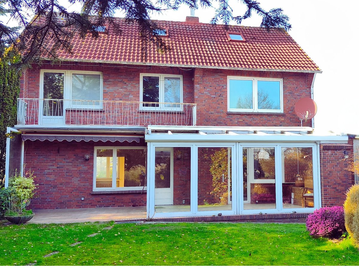Verkauft: Familienhaus mit Wintergarten in Aurich-Walle
